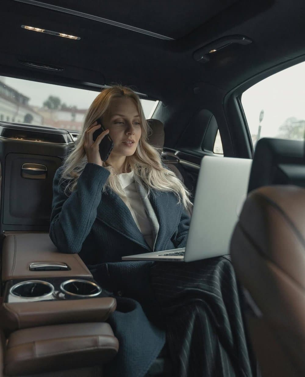 Nehmen Sie Kontakt auf – Wir sind für Sie da!